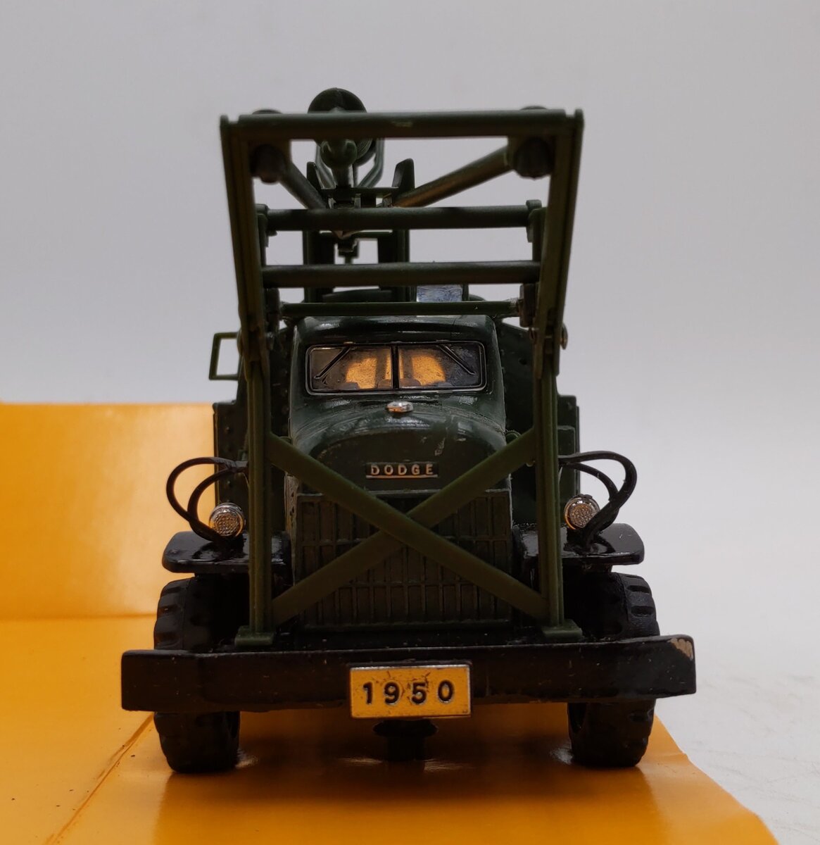 Yorkshire Co. 1:25 Scale Original 1950 Dodge 4-Wheel Drive Hydraulic Pole Digger NIB