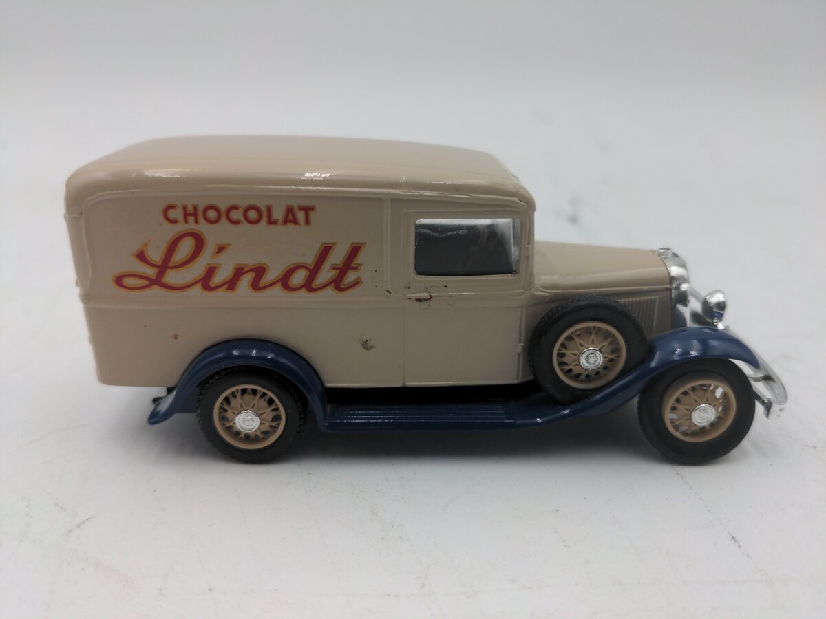 Eligor 1/43 Chocolat Lindt Truck EX/Box