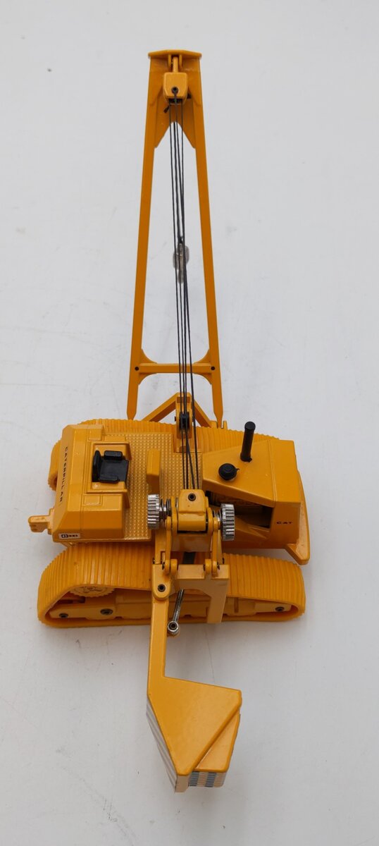 Joal 224 1:50 Scale Caterpillar C-591 Pipe Layer Die-Cast LN