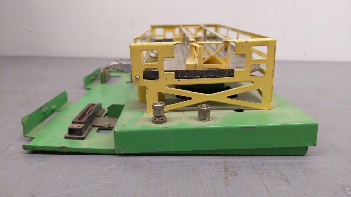 Lionel 3472/3656 Vintage O Gauge Stockyard, Stock/Reefer Car