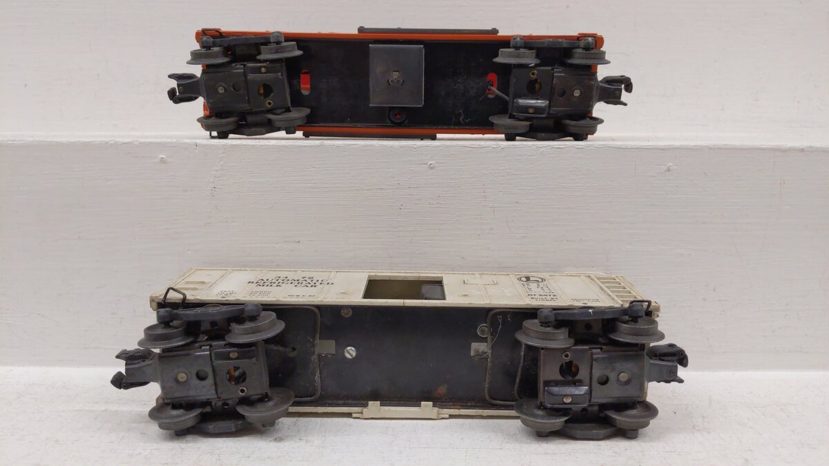 Lionel 3472/3656 Vintage O Gauge Stockyard, Stock/Reefer Car