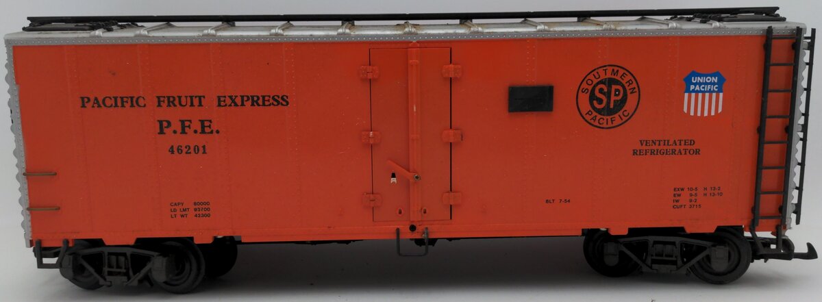 Polk's Hobby REA46201 G Scale Pacific Fruit Express Reefer Car #46201/Box