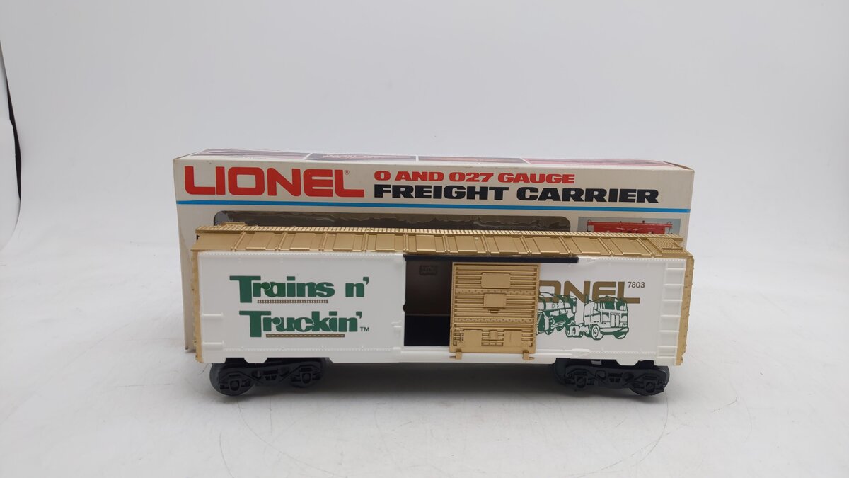Lionel 6-7803 O Gauge Trains 'n Truckin' Boxcar EX/Box