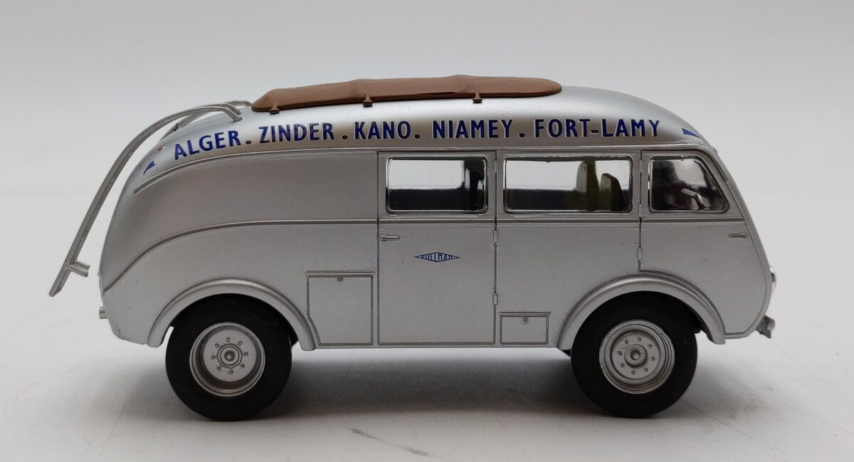Atlas 1:43 Scale Peugeot 203 Fourgonnette "Cachou Lajaunie" EX/Box