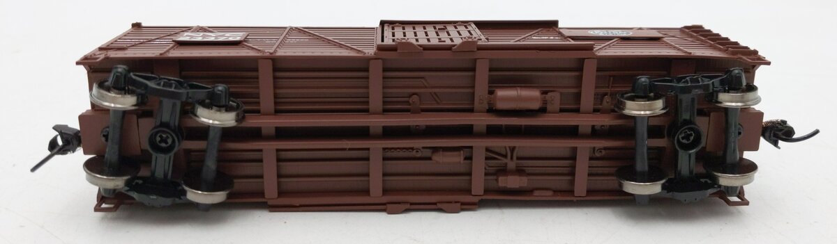 Walthers 910-4507 HO New York Central 40' Stock Car w/ Dreadnaught RTR #23370 LN/Box
