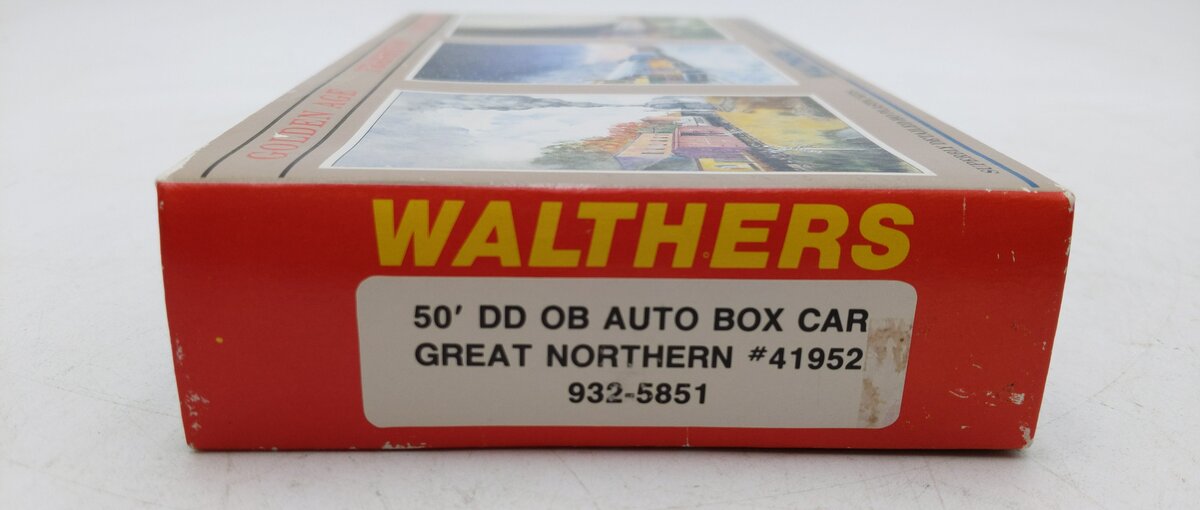 Walthers 932-5851 HO Great Northern 50' DD OB Auto Boxcar # 41952 LN/Box