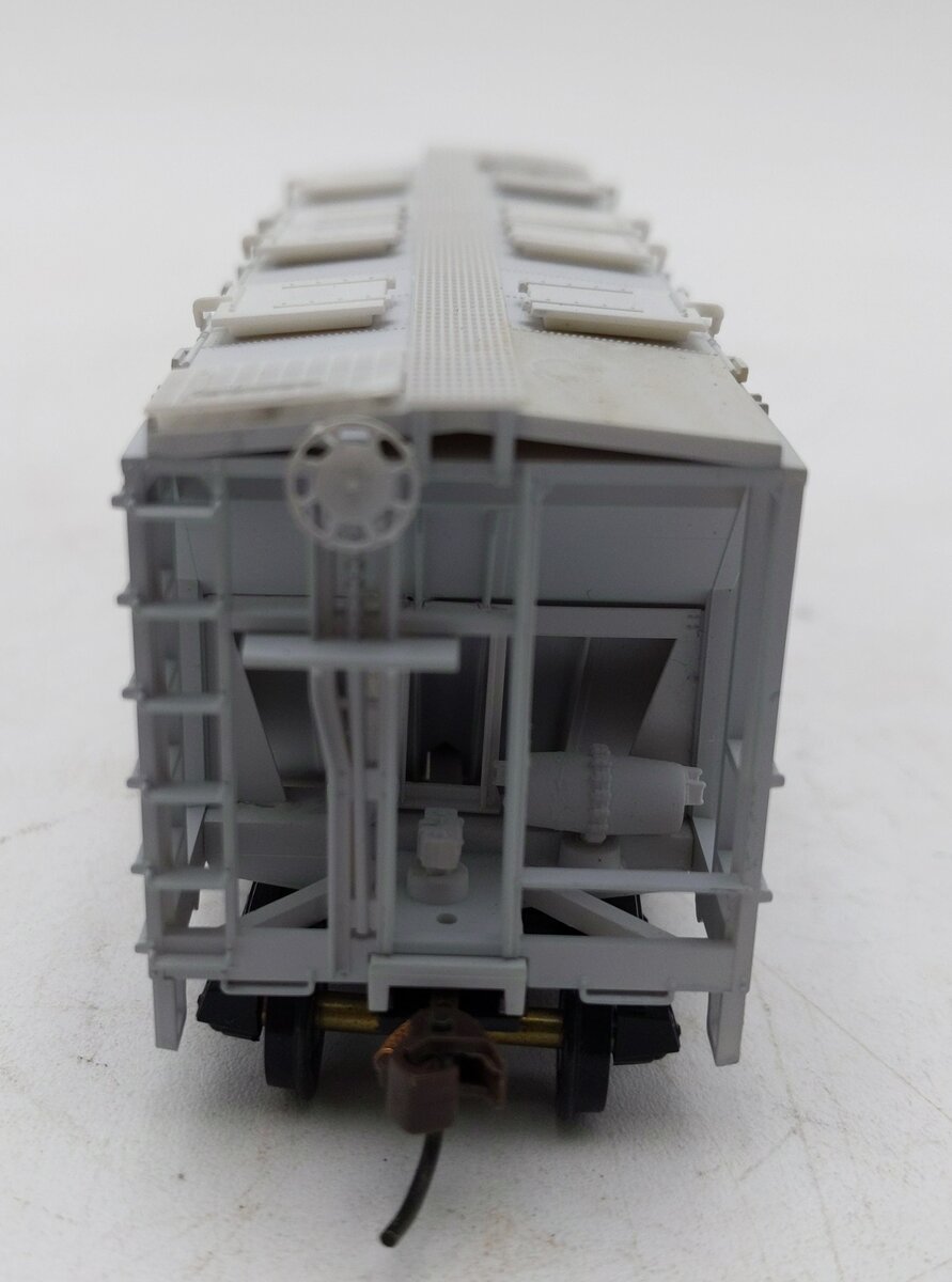 Bowser 60097 HO New York Central 70-Ton 2-Bay Covered Hopper Kit #882072 LN/Box