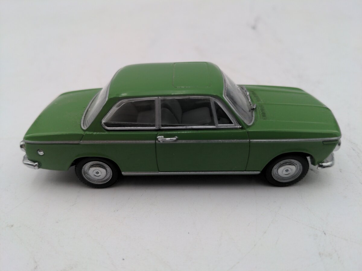 Whitebox BMW 2000 CS 1966 Green EX/Box
