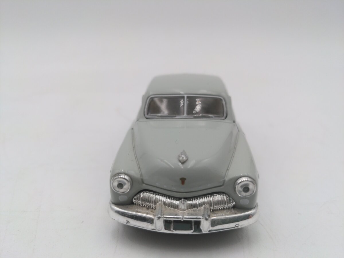 Road Champs 1/43 1949 Mercury Club EX/Box