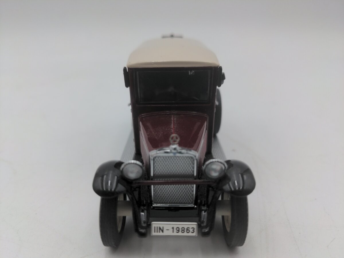Whitebox 1/43 Mercedes Benz Red And White Express Van VG