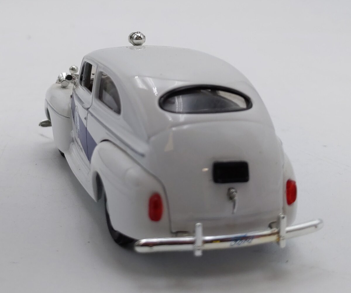 First Response 1:43 Scale Ford 1940 B&O Railroad Police EX/Box