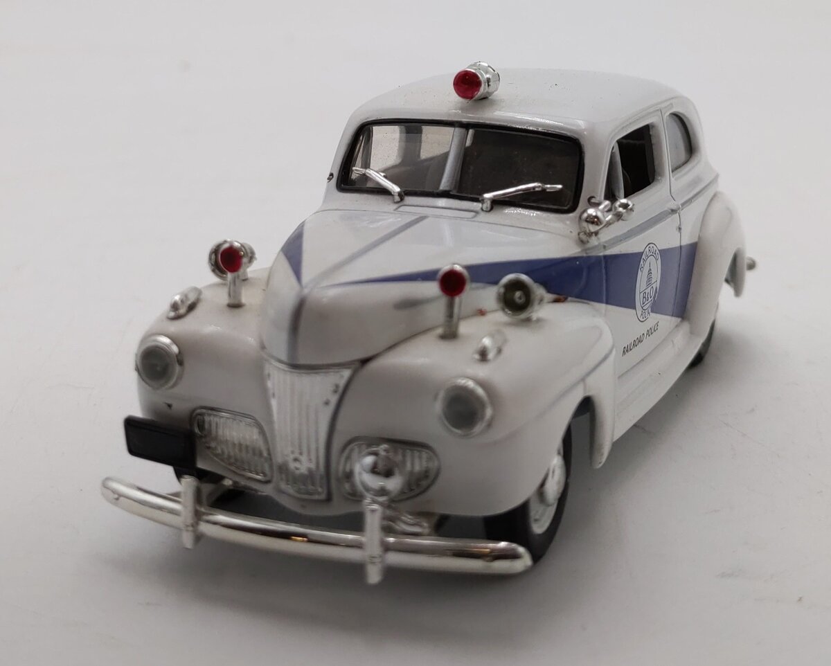 First Response 1:43 Scale Ford 1940 B&O Railroad Police EX/Box