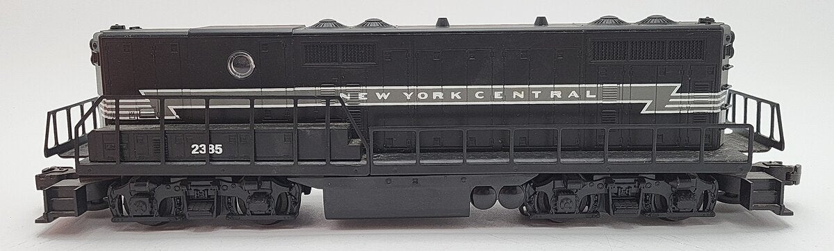Lionel 6-18577 O Gauge New York Central GP-9 Non-Powered Diesel B-Unit #2385 EX/Box