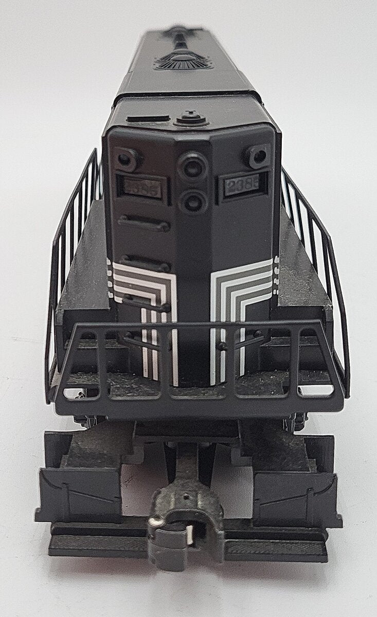 Lionel 6-18577 O Gauge New York Central GP-9 Non-Powered Diesel B-Unit #2385 EX/Box