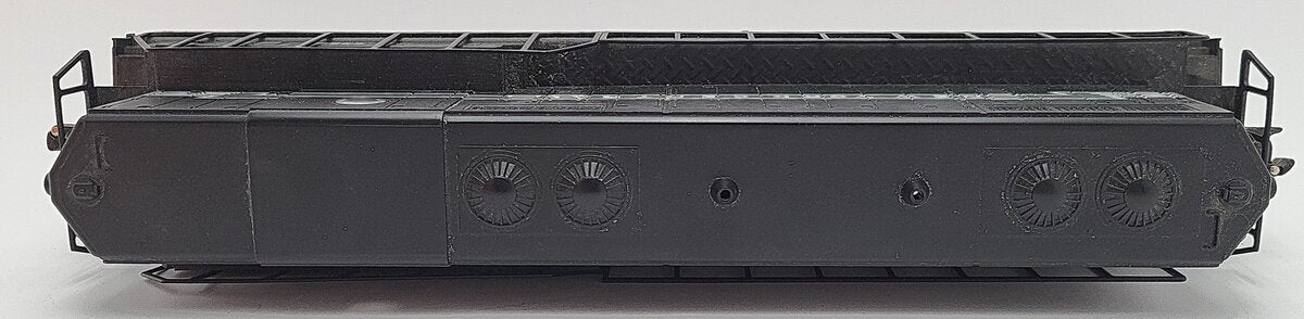 Lionel 6-18577 O Gauge New York Central GP-9 Non-Powered Diesel B-Unit #2385 EX/Box