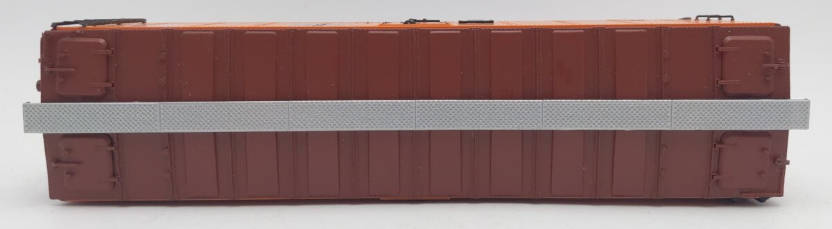 Pacific Rail 2330.5 S-Scale PFE R-40-23 Steel Ice Reefer Car Kit #5476 Assembled VG/Box