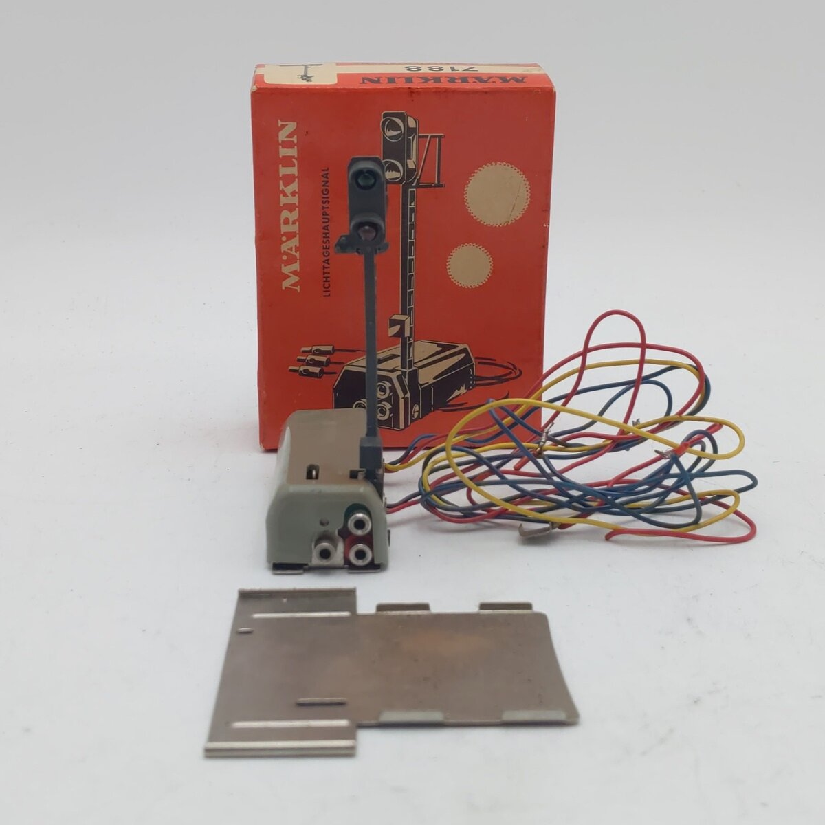 Marklin 7188 HO Scale Colored Light Electric Signal VG/Box