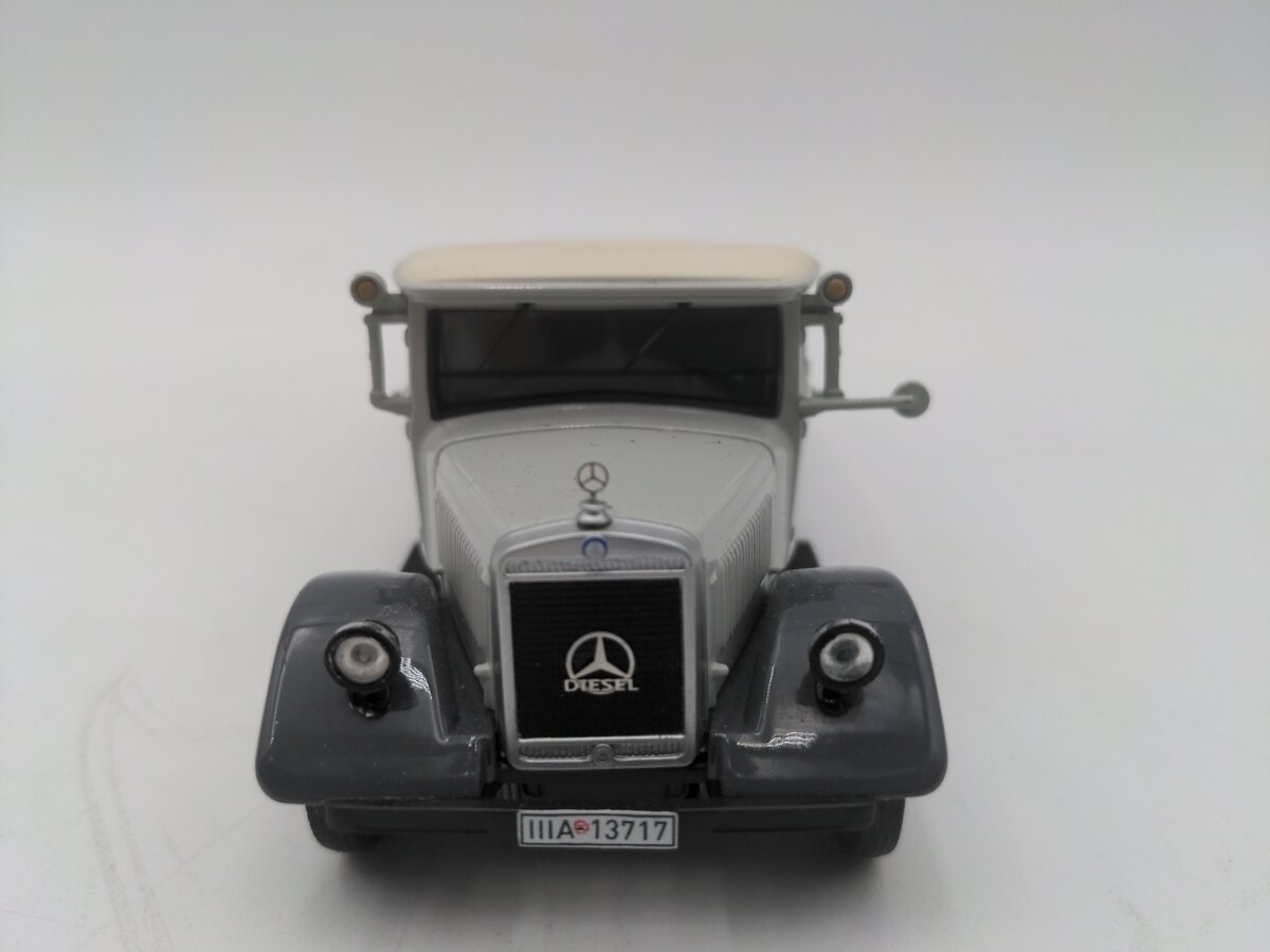 Premium ClassiXXs 1/43 Mercedes-Benz Lo 2750 Pritschenwagen EX/Box