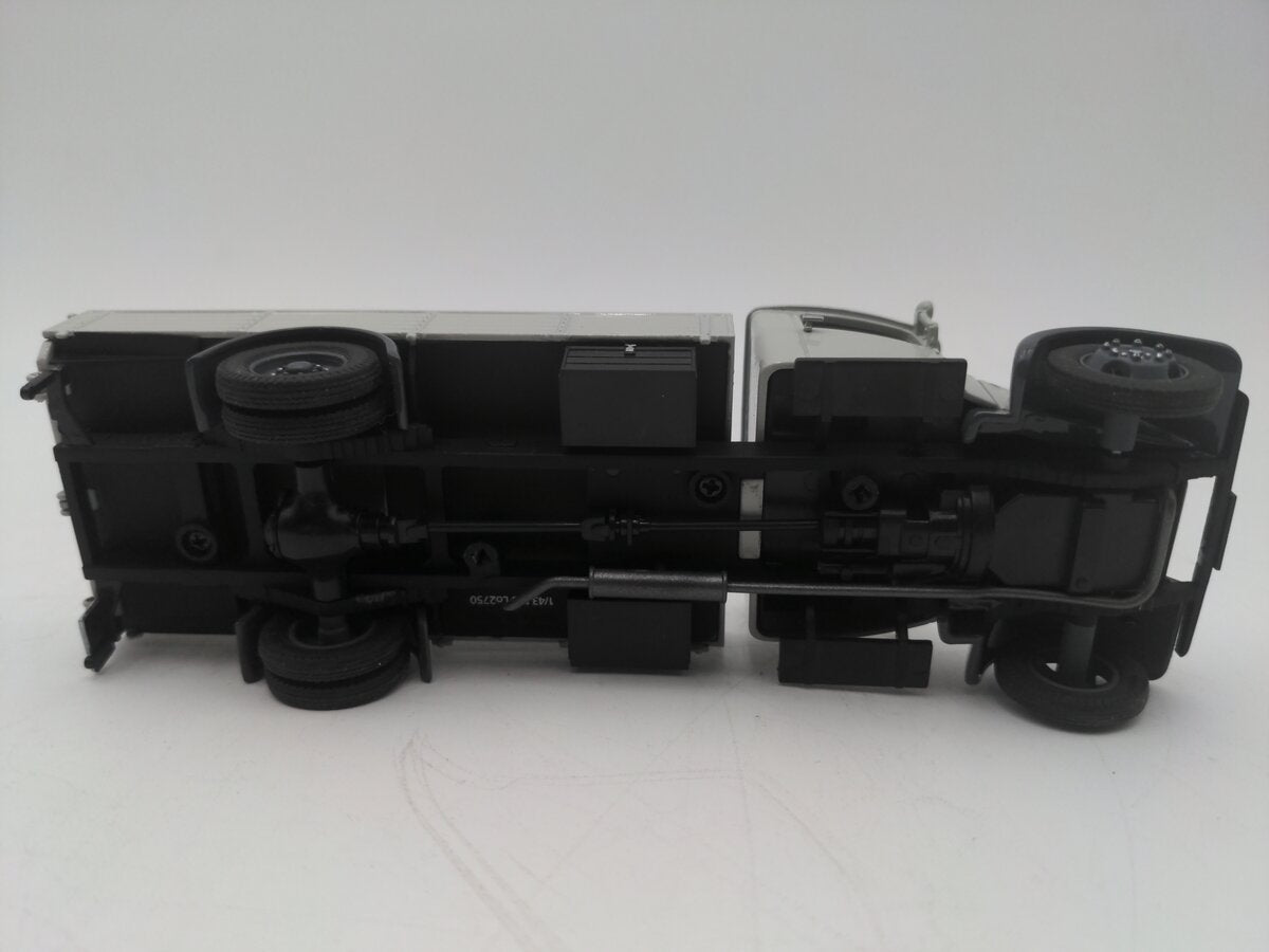Premium ClassiXXs 1/43 Mercedes-Benz Lo 2750 Pritschenwagen EX/Box