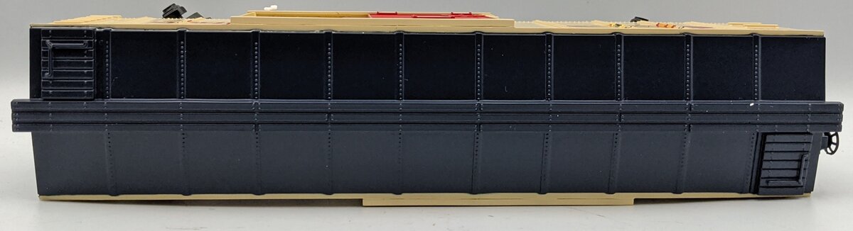 MTH 30-74050 O Gauge Classic Toy Trains-15th Anniversary Box Car #1102 NIB