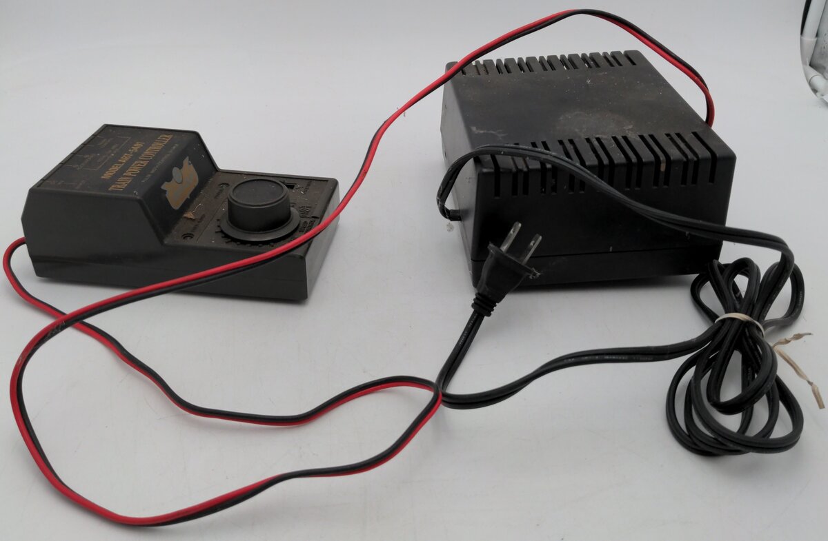 Aristo-Craft 5401Train Power Controller w/5450 DC Power Supply VG