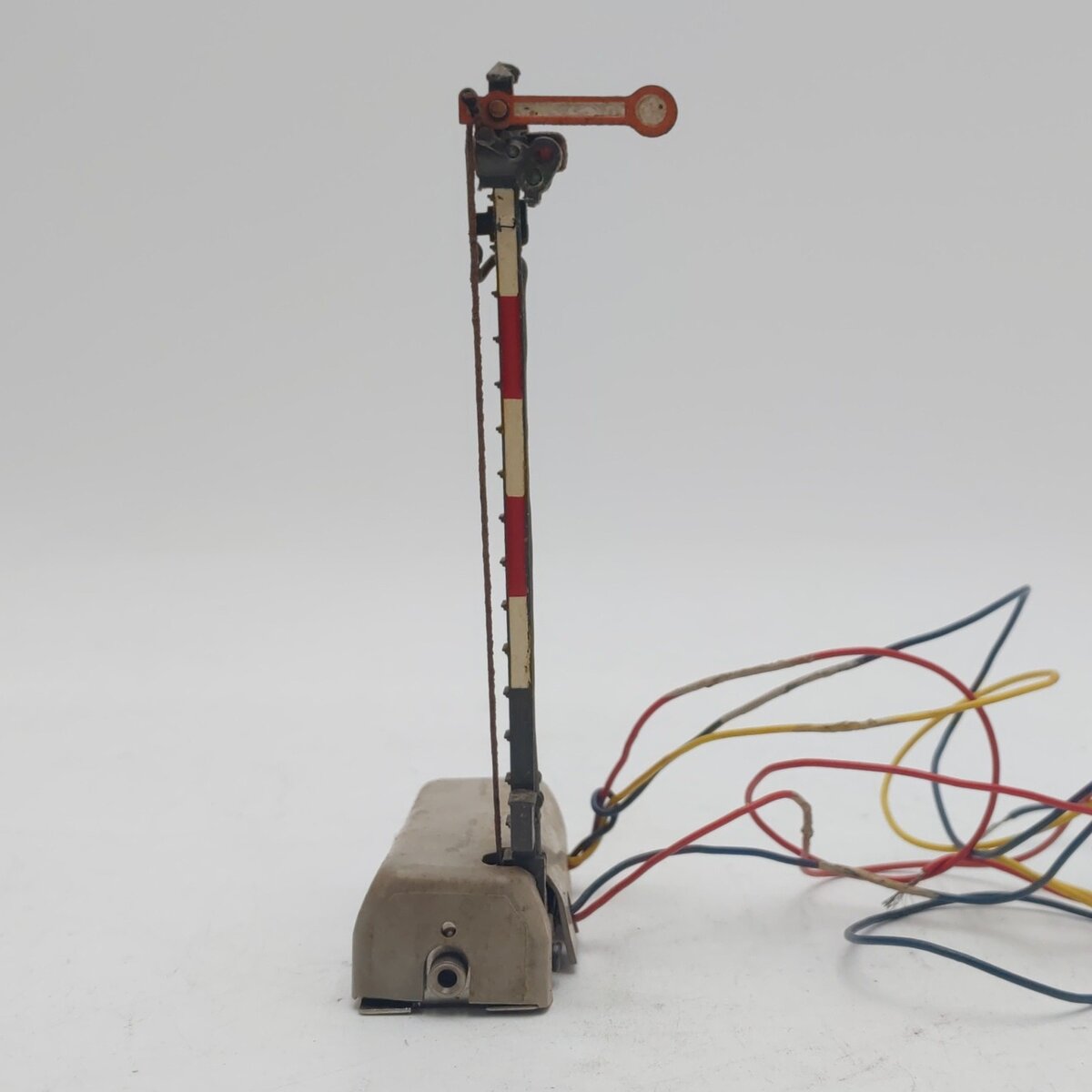 Marklin 7039 HO Scale Signal With Train Control VG/Box