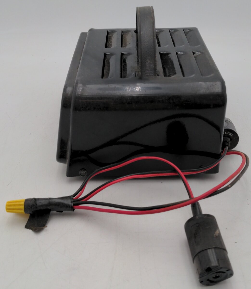 Aristo-Craft 5460 5460 10 AMP Power Supply
