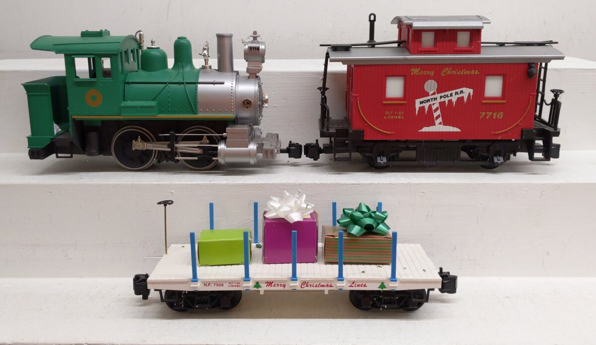Lionel 8-81004 G Scale North Pole Railroad Steam Train Set EX/Box
