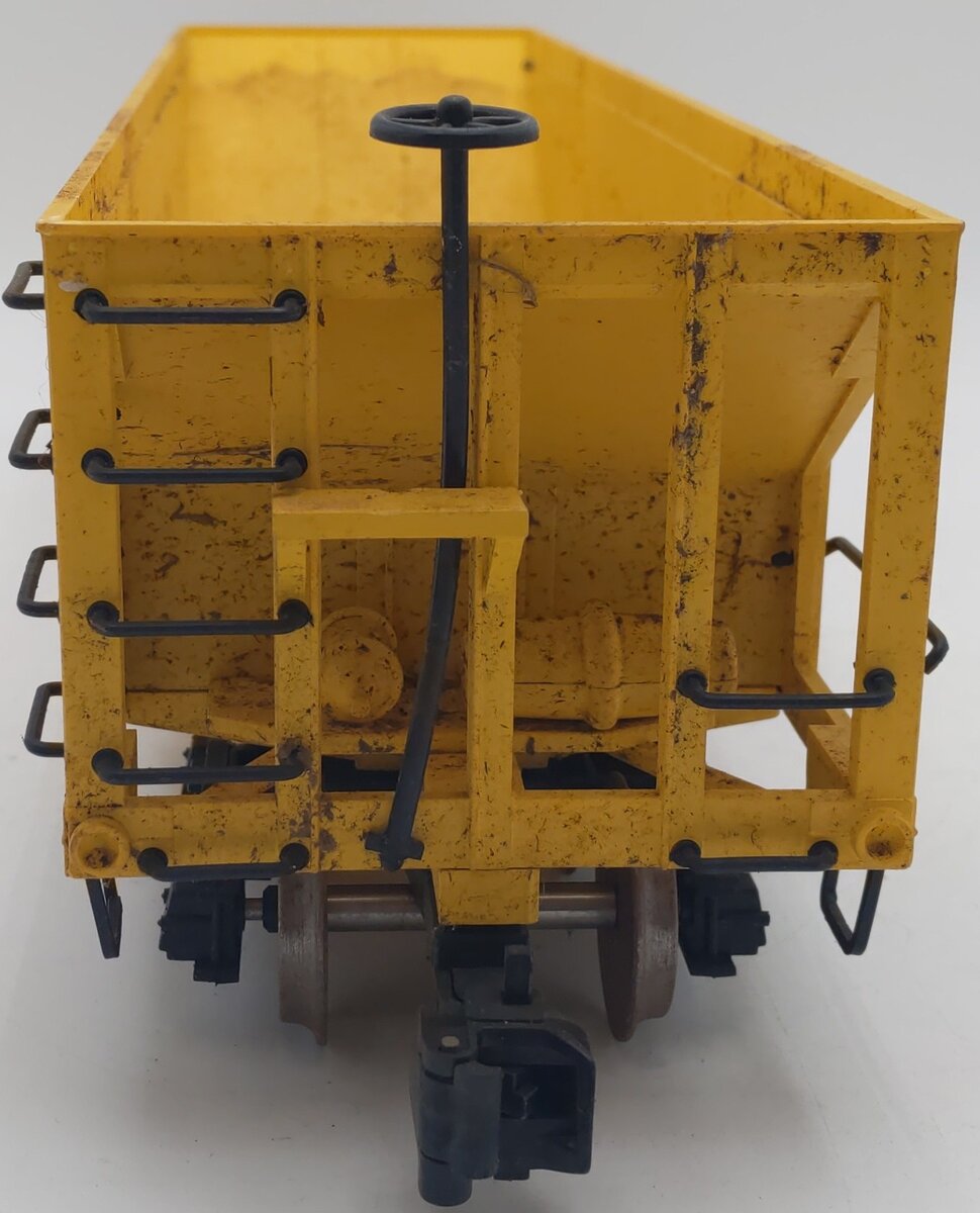 Bachmann G scale 6687 Peabody 3-Bay Hopper No Load