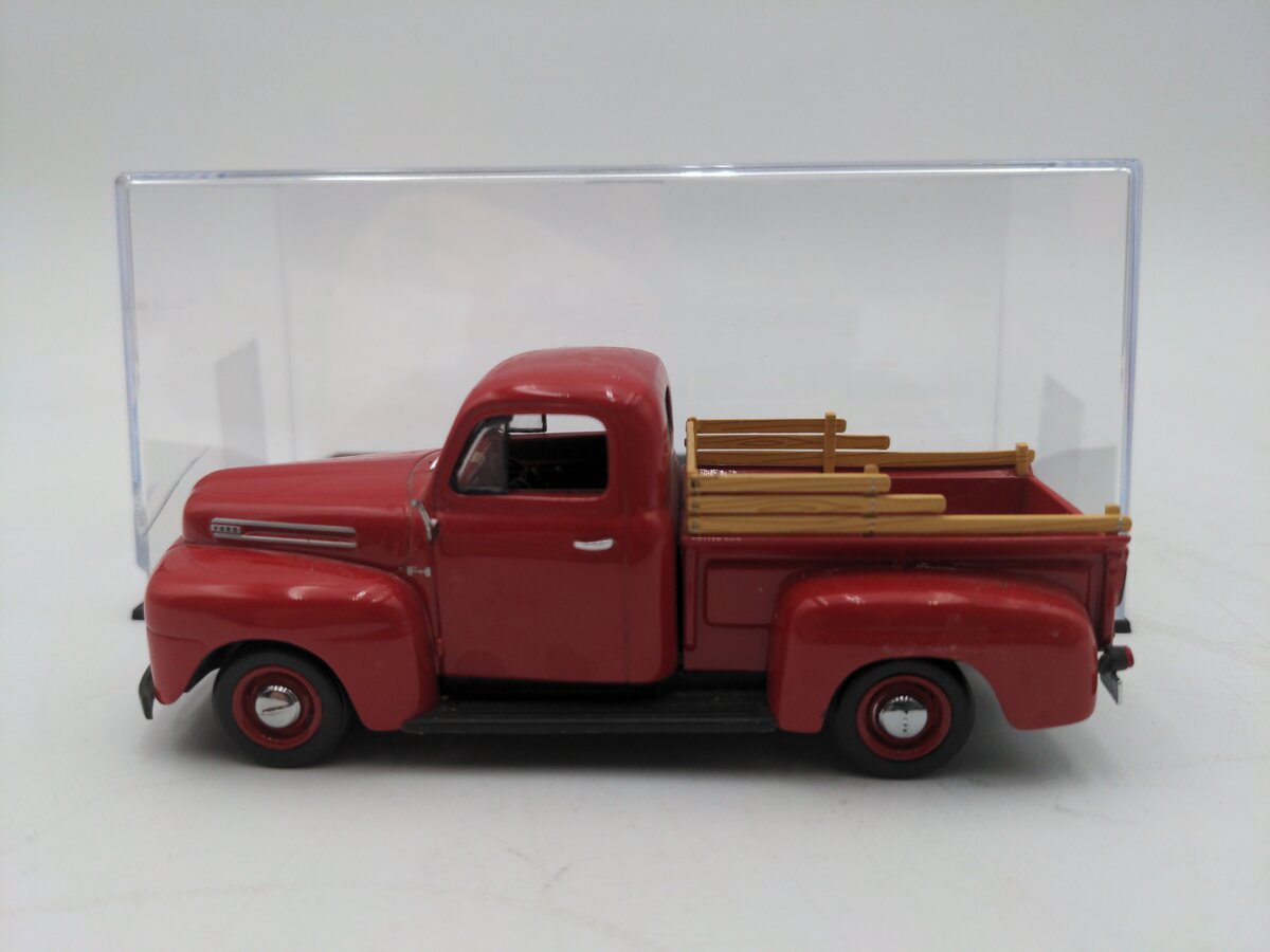 Minichamps 1/43 1948 Ford F-1 Truck VG/Box