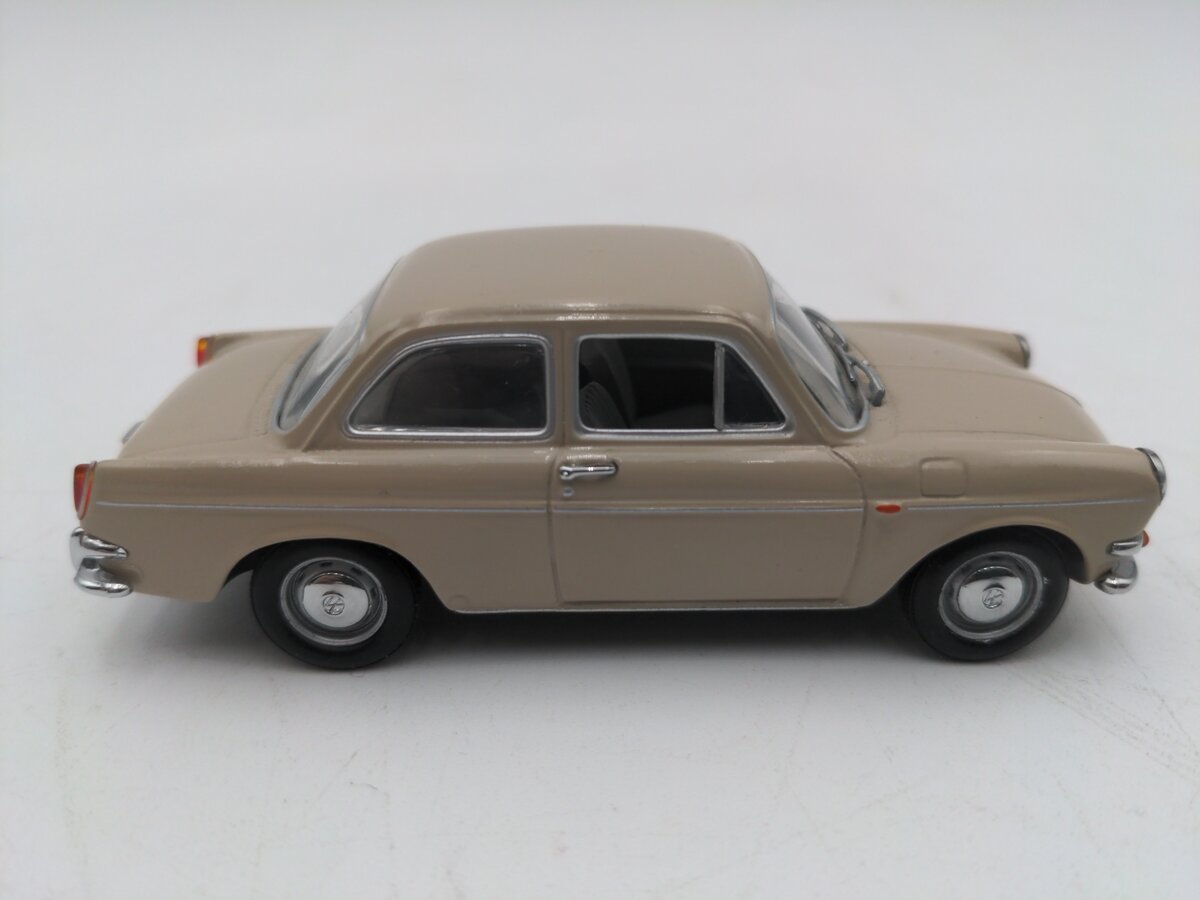 Minichamps 1600 1/43 VW Savannabeige 1966 EX/Box