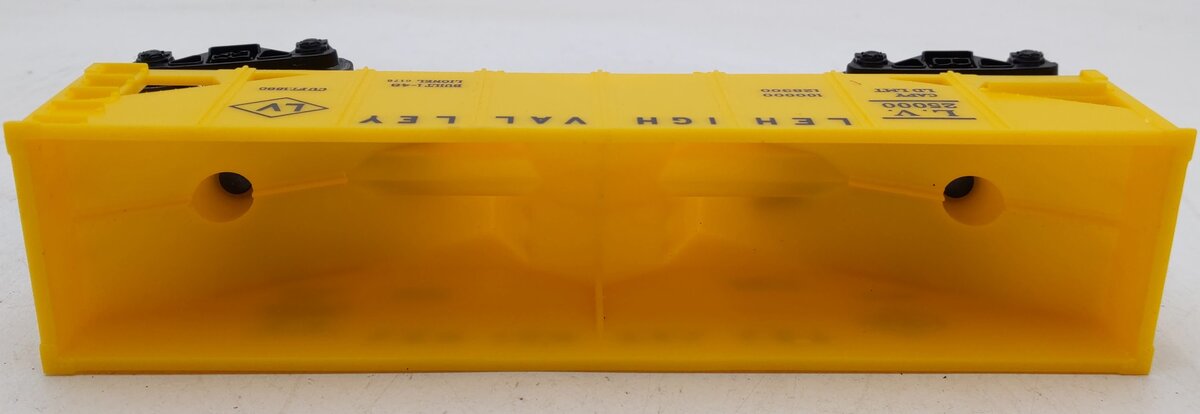 Lionel 6476-135 Vintage O Yellow Lehigh Valley 2-Bay Hopper EX/Box