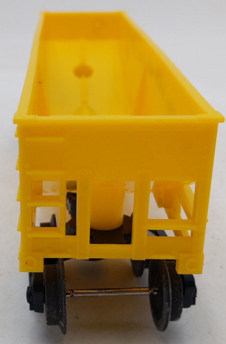 Lionel 6476-135 Vintage O Yellow Lehigh Valley 2-Bay Hopper EX/Box
