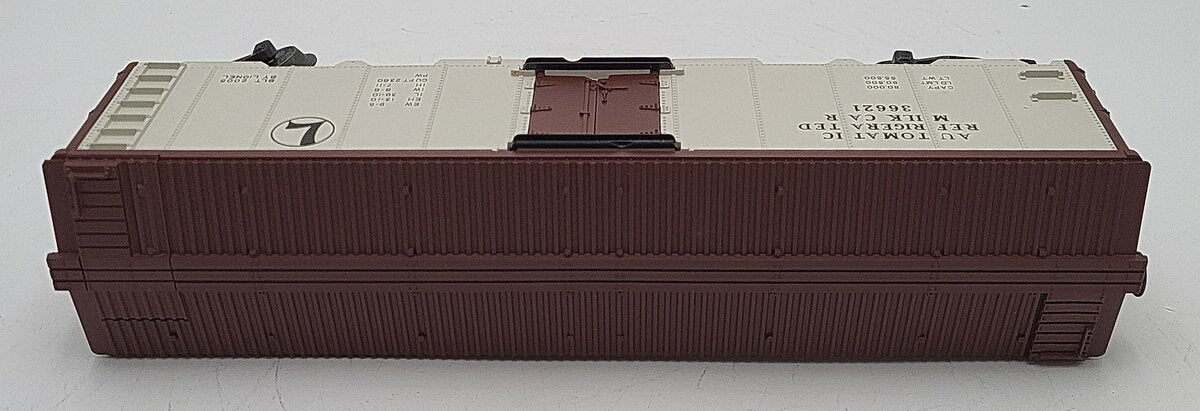 Lionel 6-29824 Operating Milk Car #36621 w/Platform LN