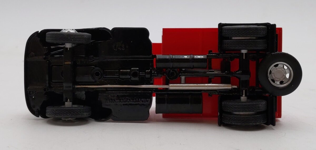 Whitebox 1:43 Scale International Harvester KB7 Limited Edition 1of 1,000 LN/Box