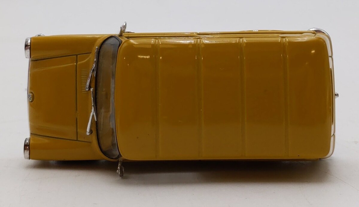 Norev 1:43 Scale Volkswagen Type 147 