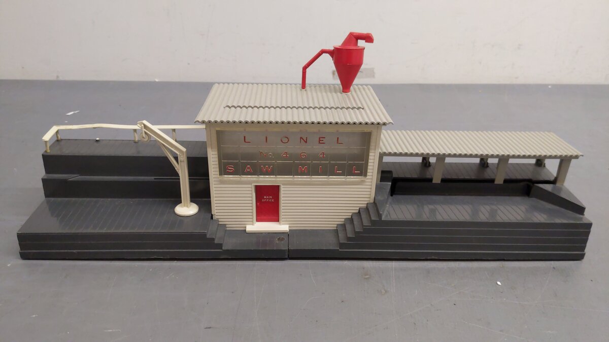 Lionel 6-2301 O Gauge Operating Sawmill VG