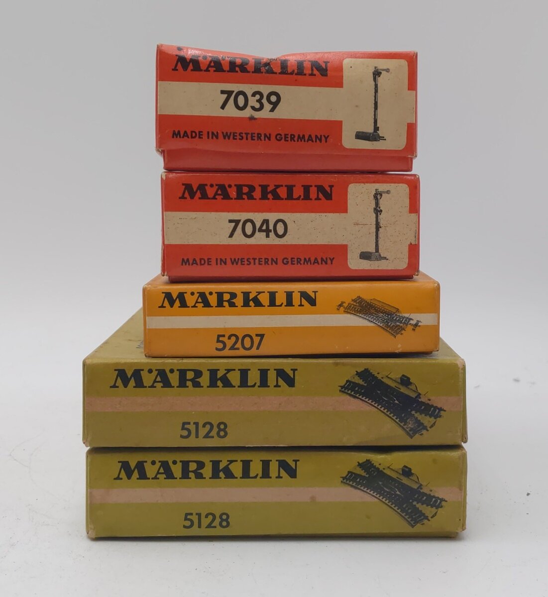 Marklin HO Scale Track Sections & Accessories: 7039, 7040, 5207, 5128, 5128 [5] EX/Box