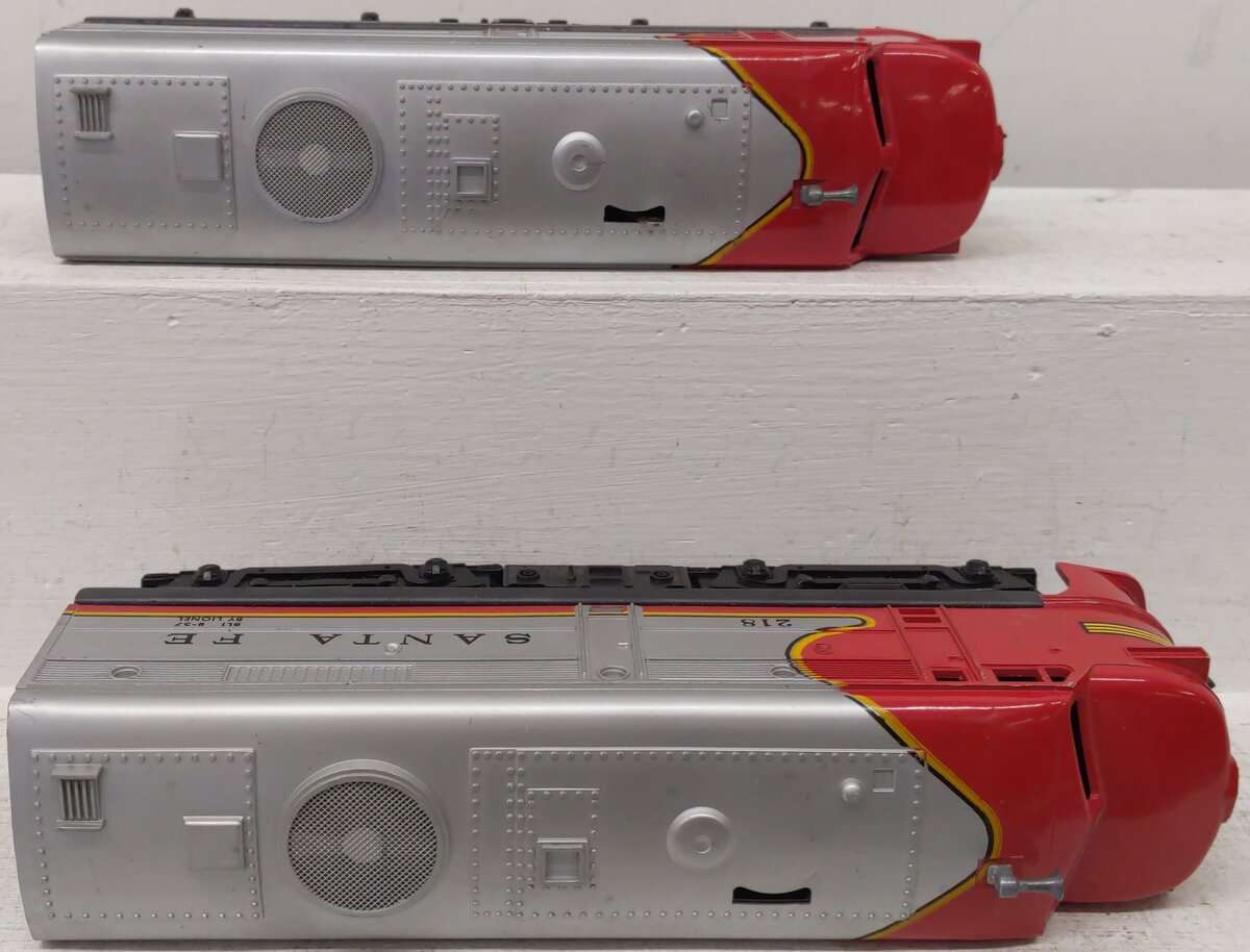 Lionel 218 Vintage O Santa Fe Alco AA Diesel Locomotive Set