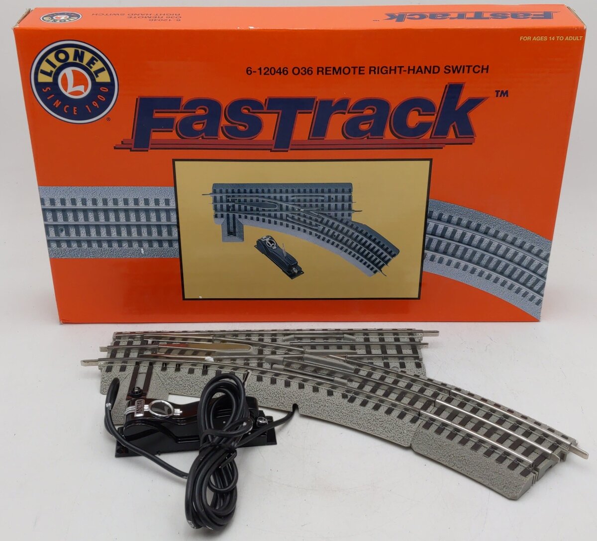 Lionel 6-12046 O Gauge O36 Right Hand Remote-Control FasTrack Switch/Turnout VG/Box