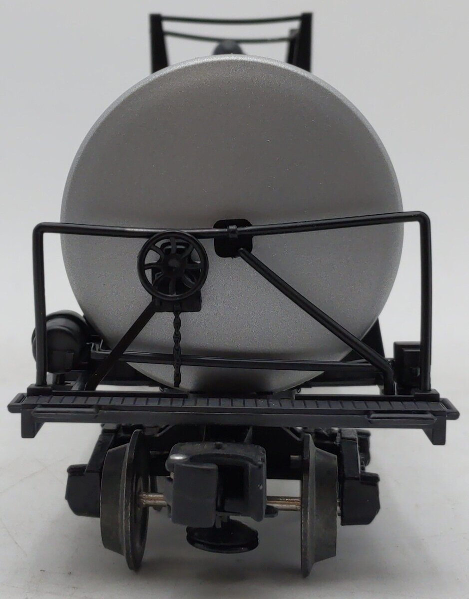 Lionel 6-17910 O Gauge Sunoco Unibody Tank Car #7900 EX