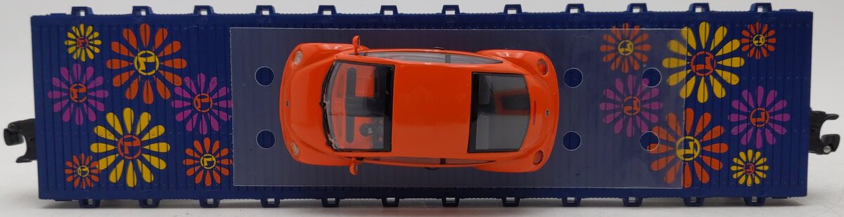 Lionel 6-19444 O Gauge Peace Auto Sales Flatcar with Volkswagen Bug EX/Box