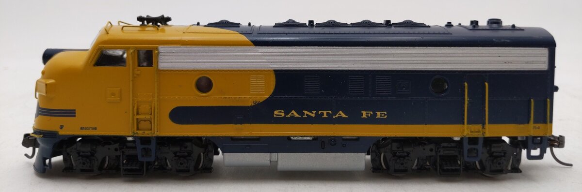 Athearn 3103 HO Santa Fe F7A Powered Diesel Locomotive #271C EX