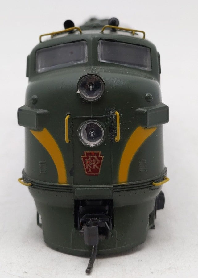 Athearn 3207 HO Scale Pennsylvania F-7A Super Diesel Locomotive #9506 EX/Box