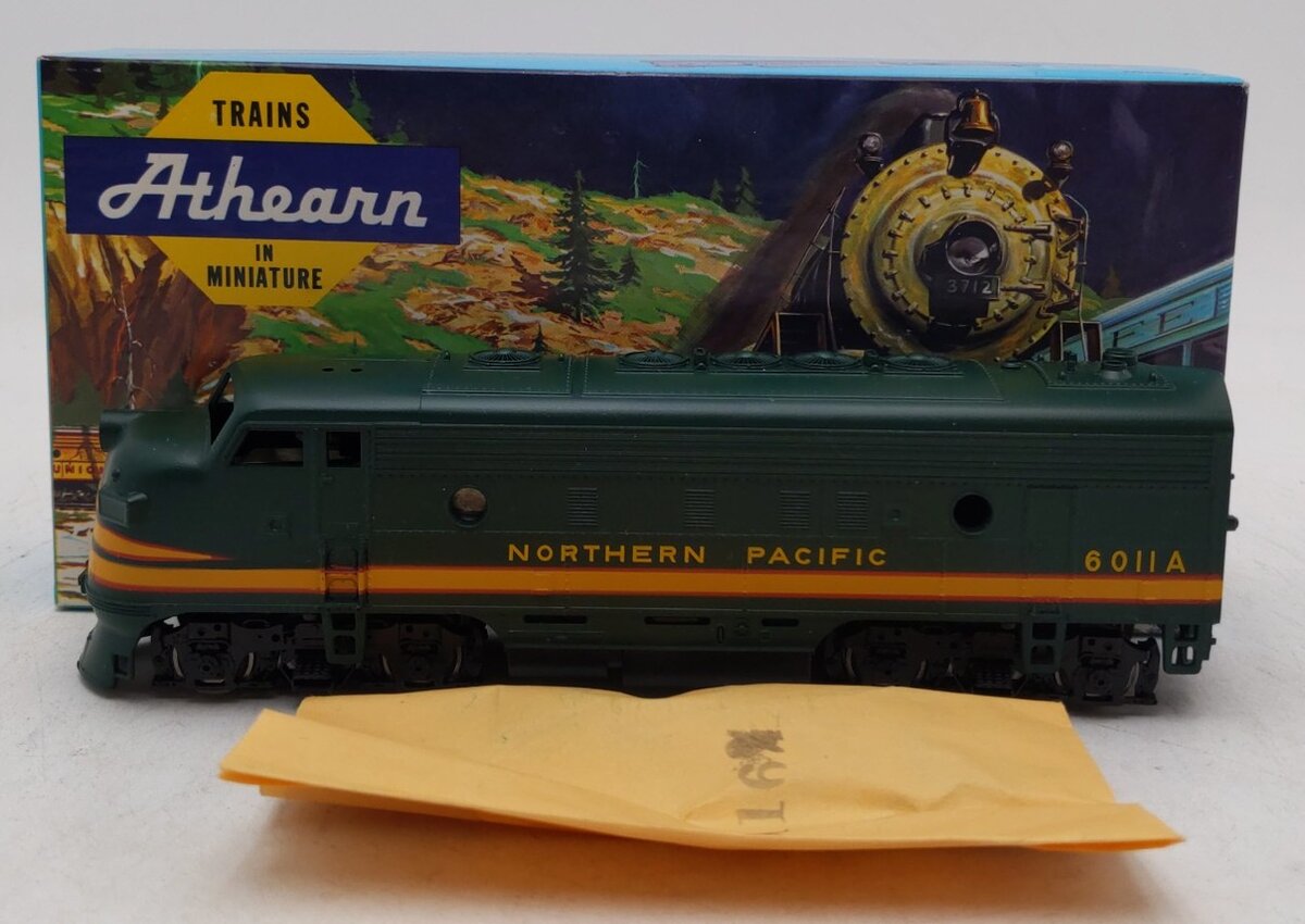 Athearn 3229 HO Scale Northern Pacific F7A Black Widow Diesel Locomotive #6011A LN/Box