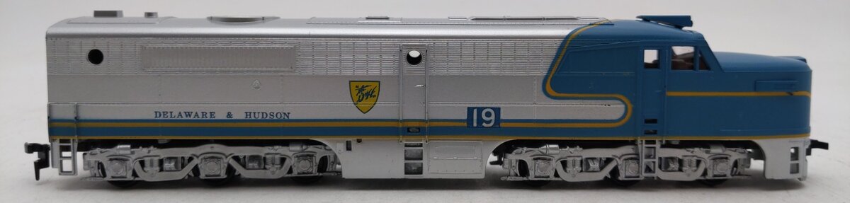 Athearn 3328 Delaware & Hudson PA-1 Dummy Diesel Locomotive #19 EX/Box