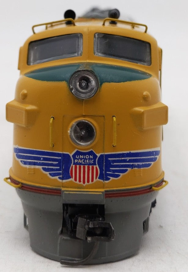 Athearn 3113 HO Union Pacific F7A Diesel Locomotive #1467 EX