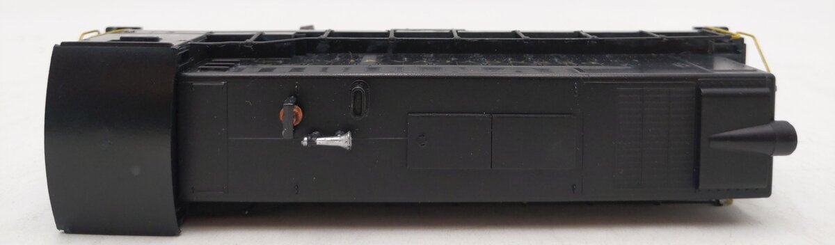 Athearn 3707 HO Scale Pennsylvania S-12 Powered Diesel Locomotive #8791 EX/Box