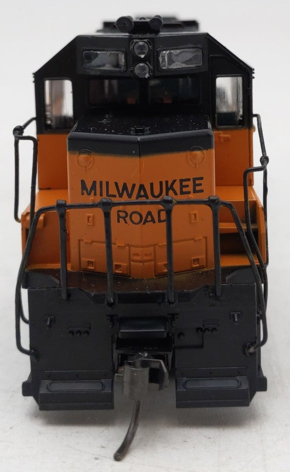 Athearn 4606 HO Scale Milwaukee Road GP38-2 Diesel Locomotive #365 EX/Box
