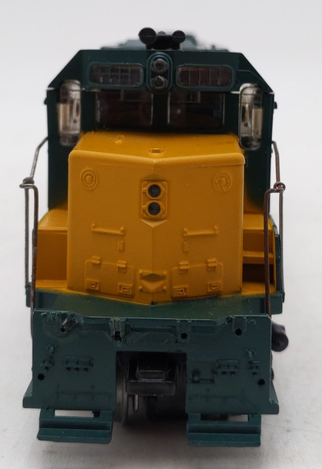 Athearn 4102 HO Scale Chicago & North Western SDP40 Diesel Locomotive #936 EX